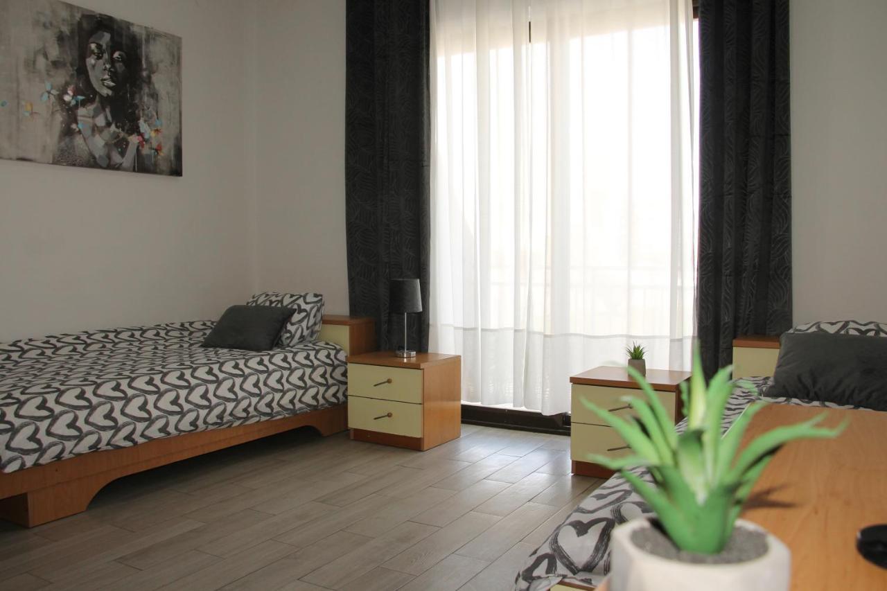 קנין Motel "Tri Lovca" מראה חיצוני תמונה