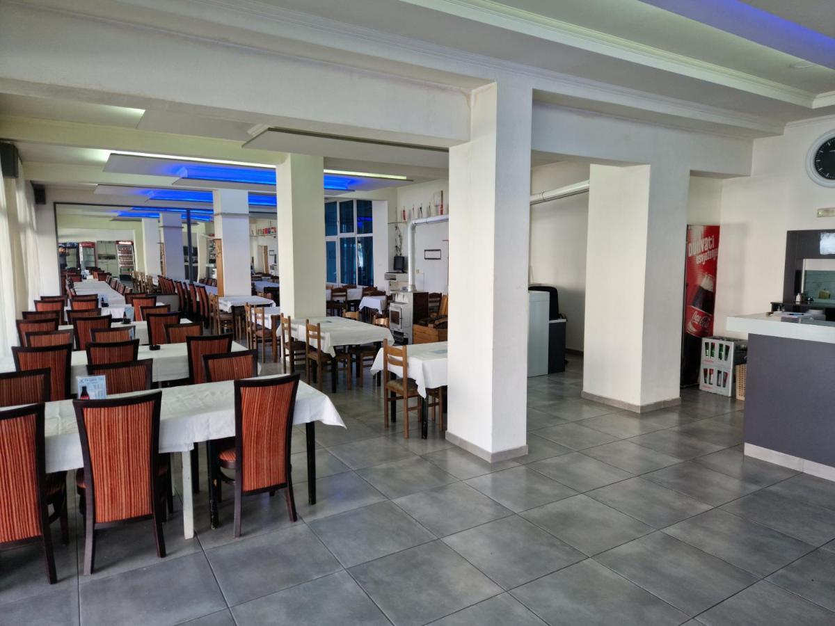 קנין Motel "Tri Lovca" מראה חיצוני תמונה